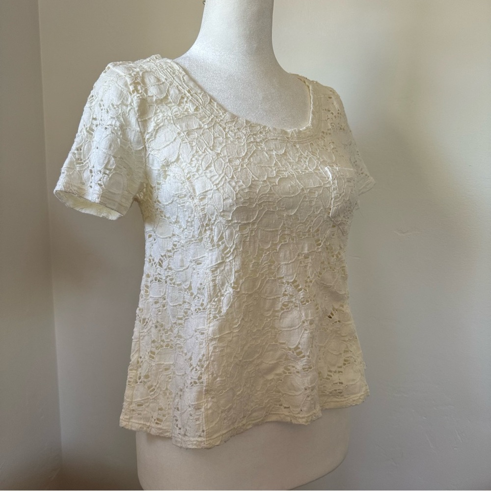 Free People Cream Lace Cropped Top